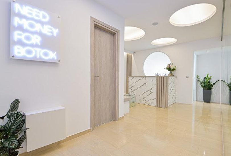 Athens Skin Clinic 1 – VerifiedCare Thigh Lift