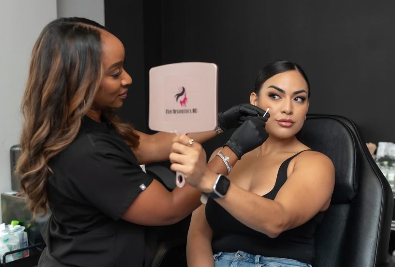 Facial Contouring & Lifting