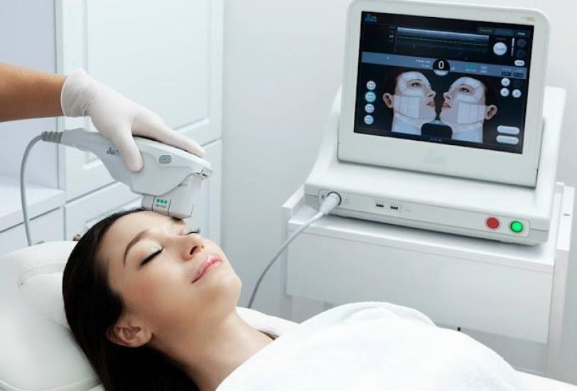 Facial Contouring & Lifting